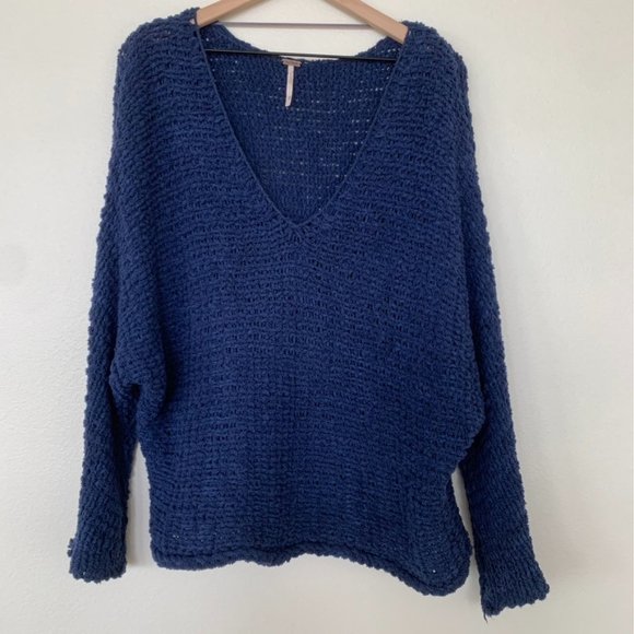 Free People Dolphin Bay V-Neck Sweater - Picture 4 of 8